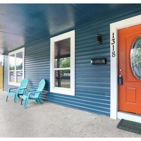 Stylish 4 Br2Ba Renovated Home Near Downtown San Antonio Exterior photo
