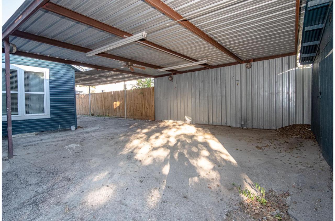 Stylish 4 Br2Ba Renovated Home Near Downtown San Antonio Exterior photo