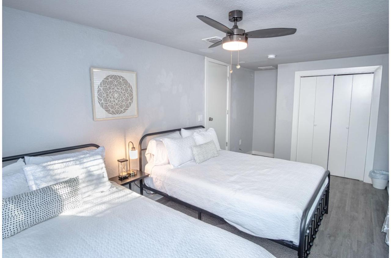 Stylish 4 Br2Ba Renovated Home Near Downtown San Antonio Exterior photo