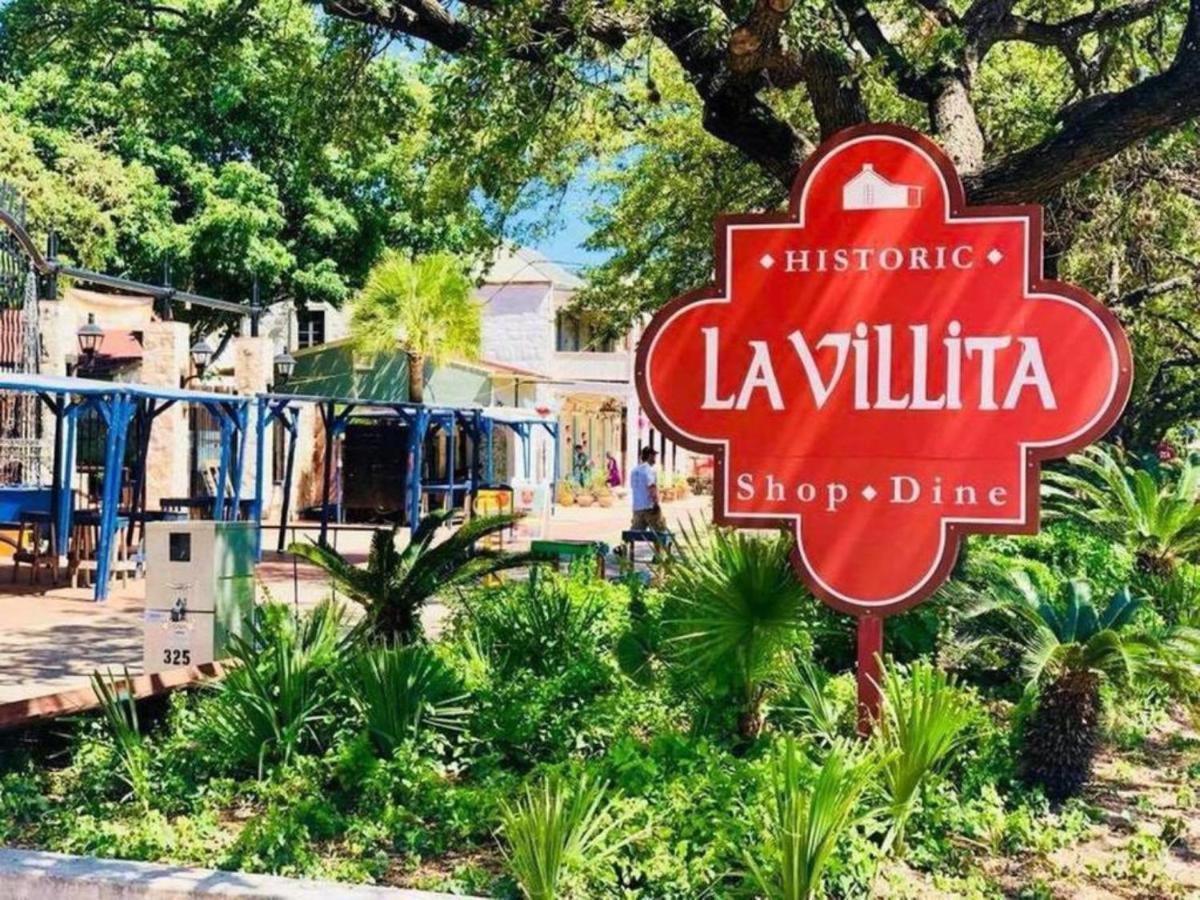 Stylish 4 Br2Ba Renovated Home Near Downtown San Antonio Exterior photo