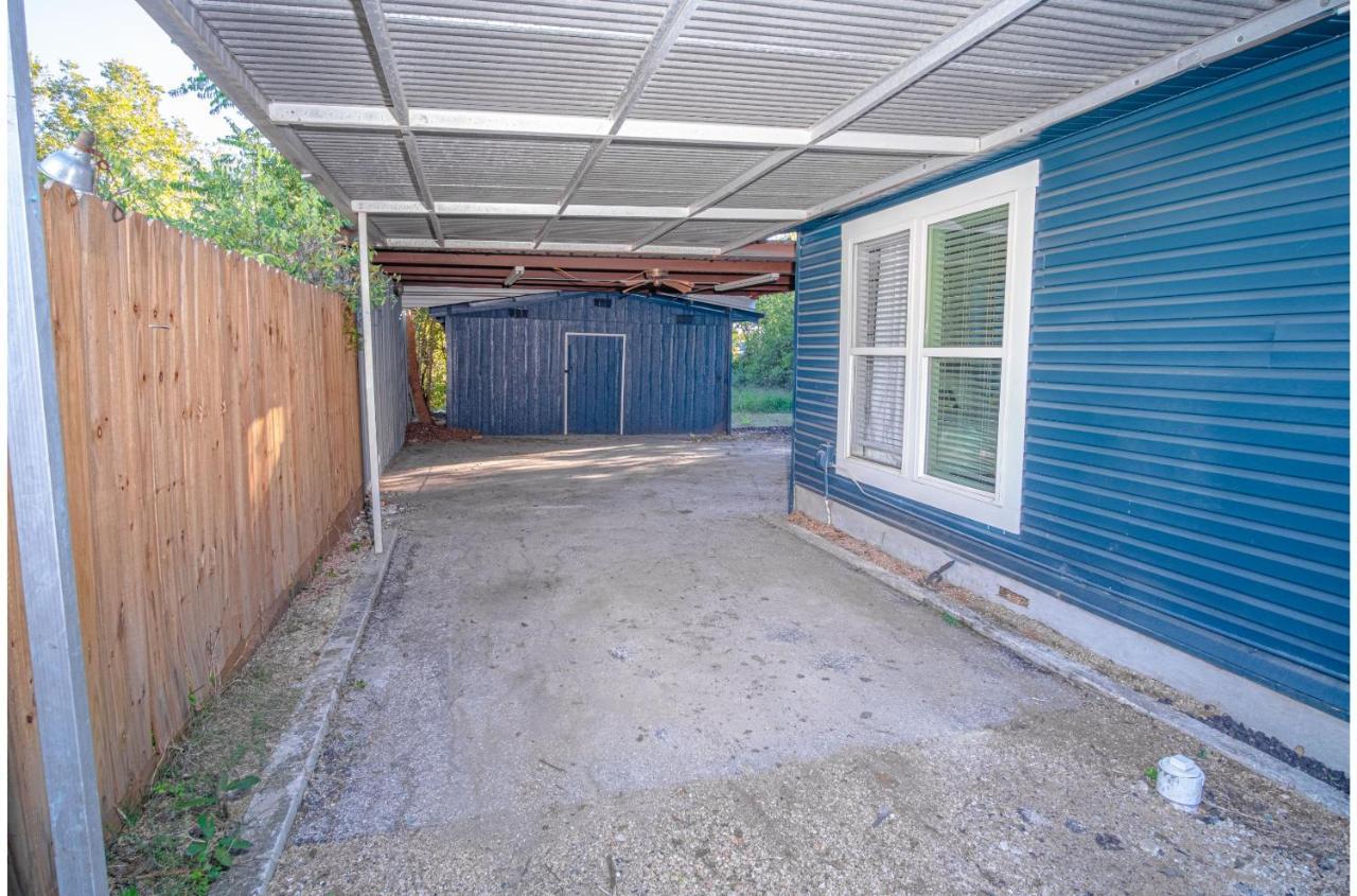 Stylish 4 Br2Ba Renovated Home Near Downtown San Antonio Exterior photo